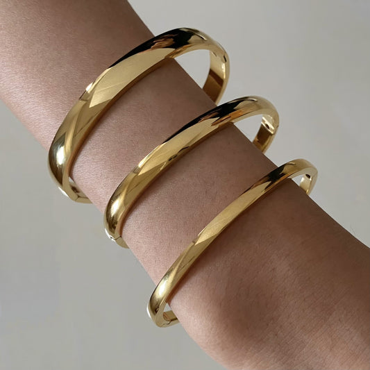 Aria Golden Goddess Bracelet