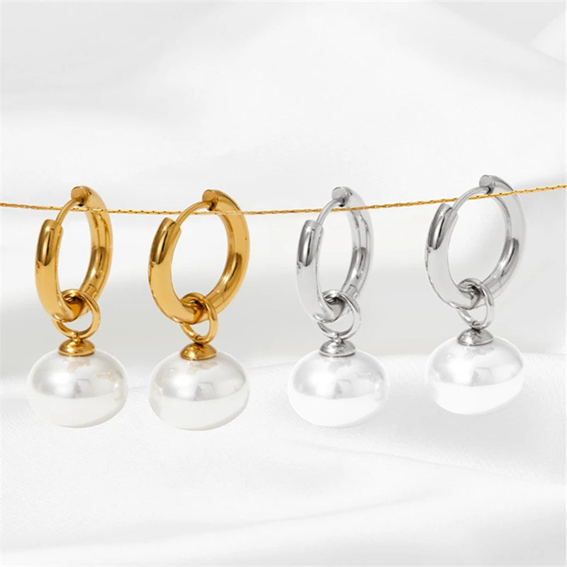 Jen hooped pearl earrings